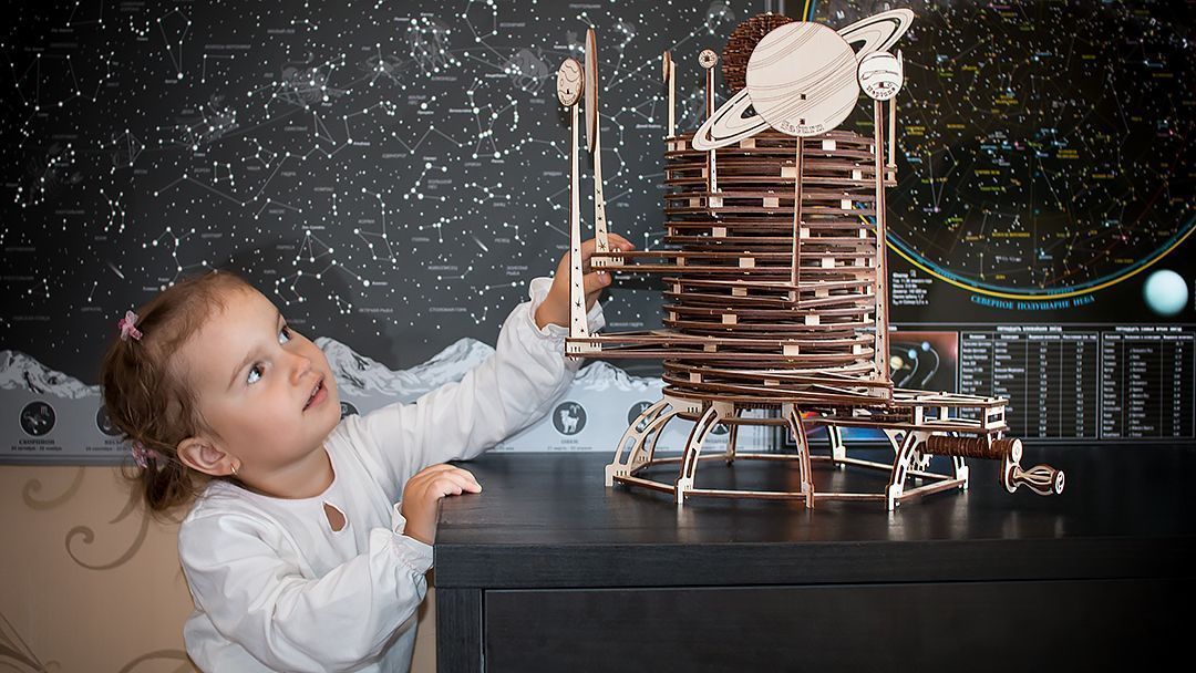 Сборная механическая модель 3D EWA Планетарий (подвижная Солнечная система)