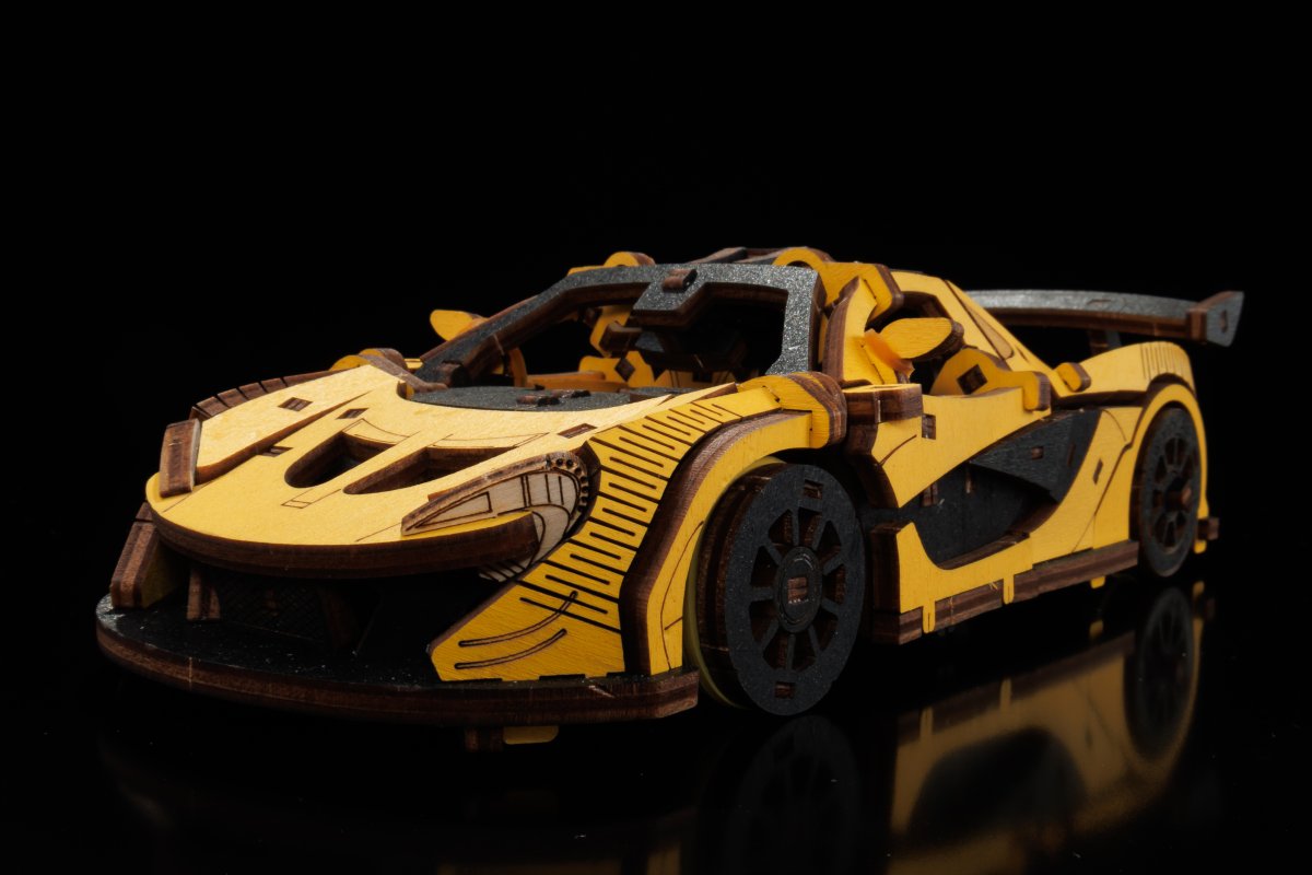 Сборная модель из дерева EWA Гоночный автомобиль (желтый)
