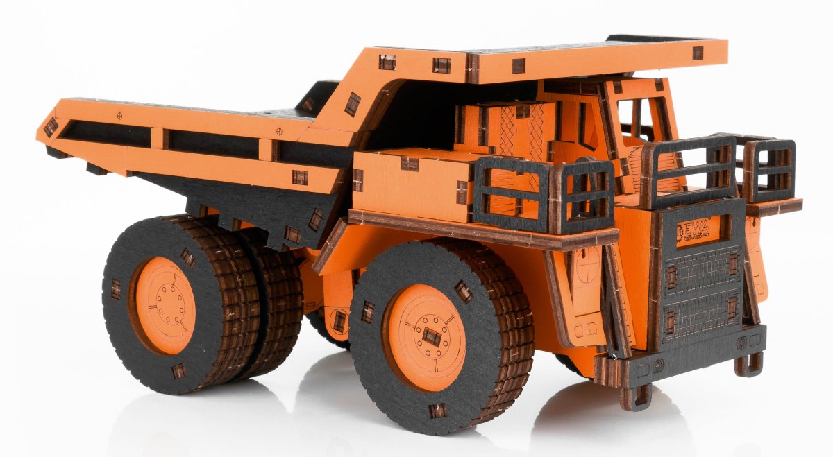 Сборная модель автомобиля EWA Карьерный самосвал