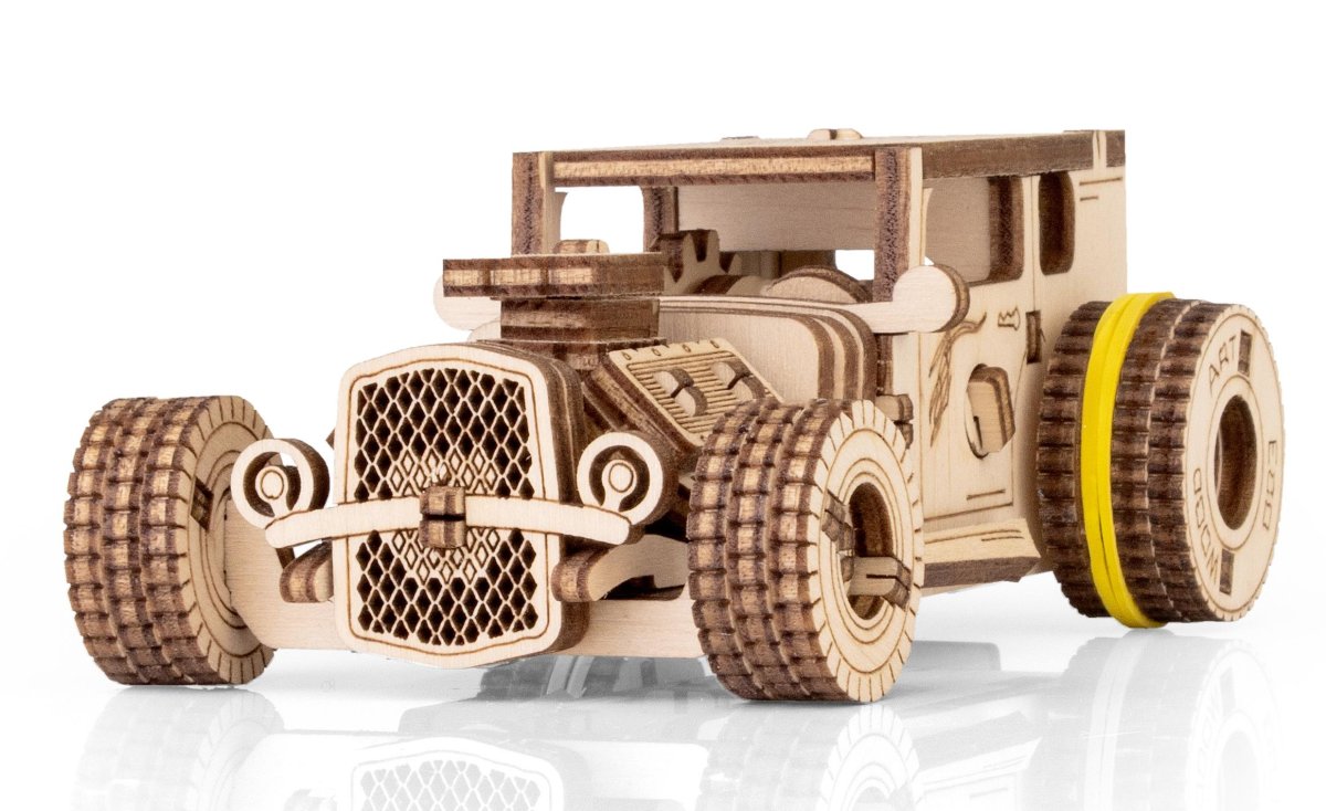 Деревянный конструктор EWA Машина родстер с заводным механизмом