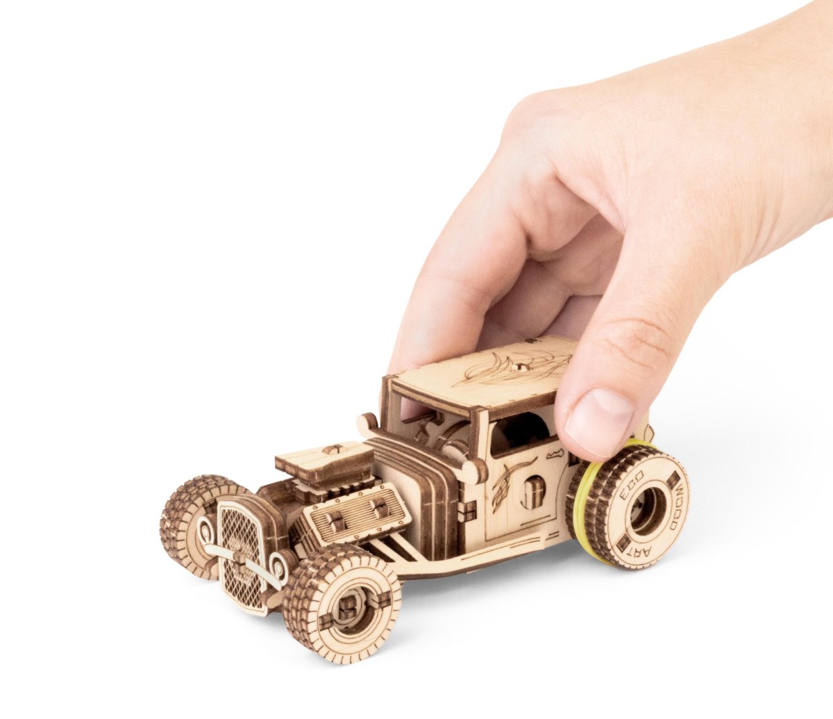 Деревянный конструктор EWA Машина родстер с заводным механизмом