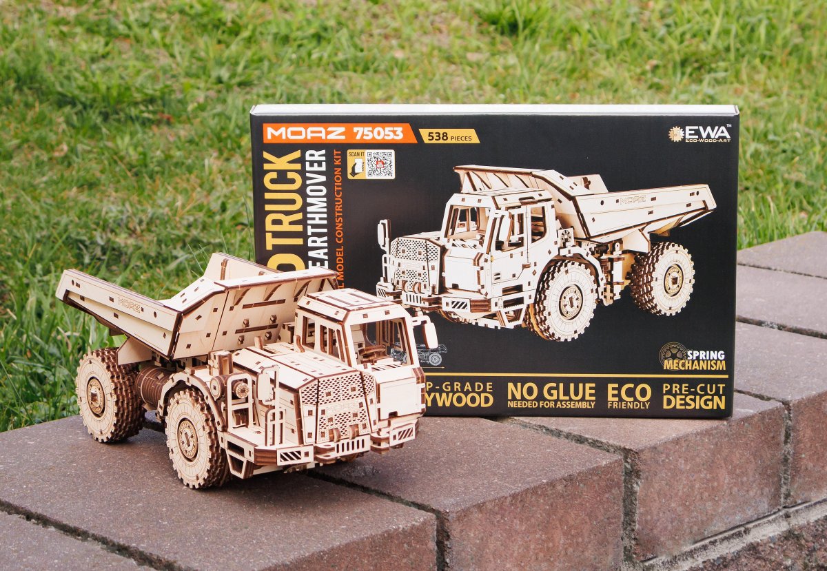 Механическая сборная модель EWA МоАЗ 75053