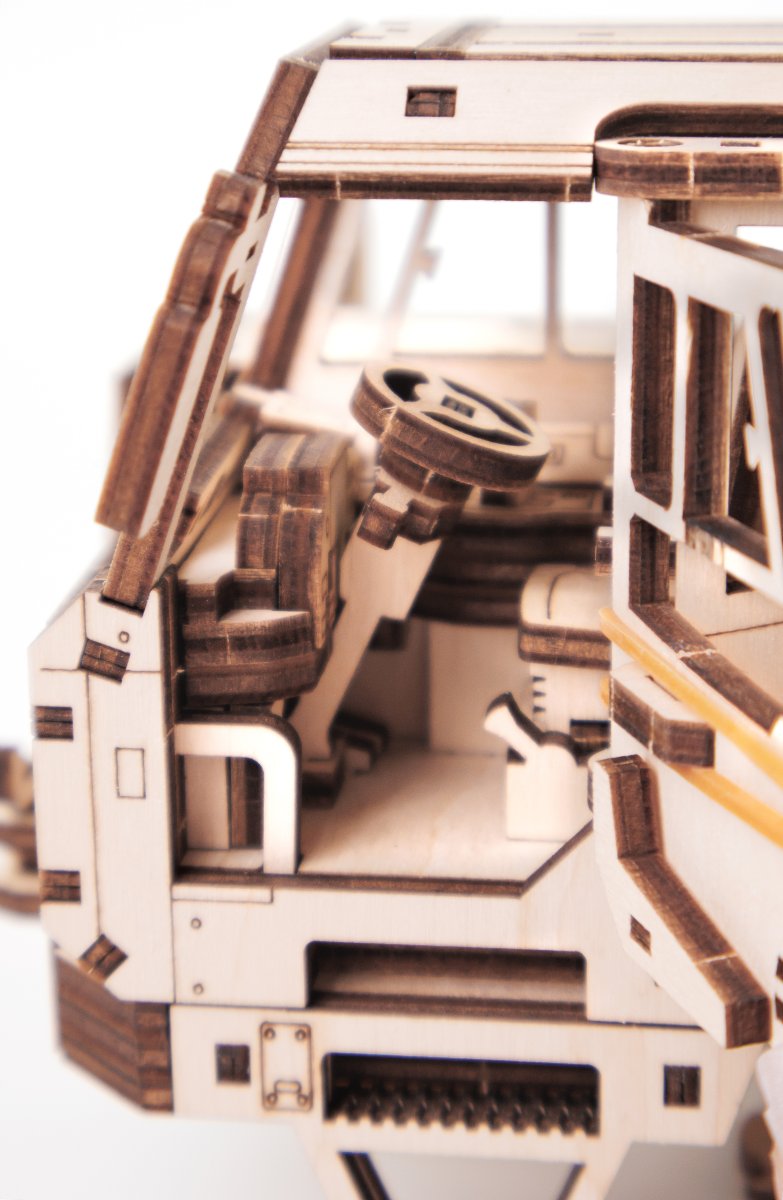 Механическая сборная модель EWA МоАЗ 75053