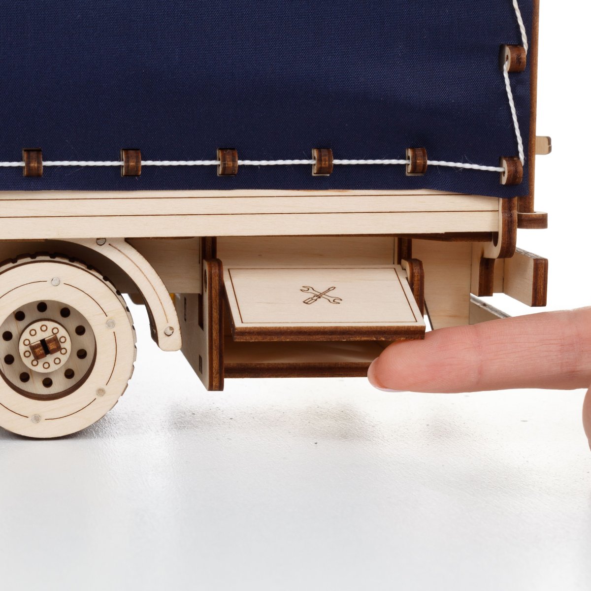 Сборная модель из дерева EWA Прицеп тент для тягача