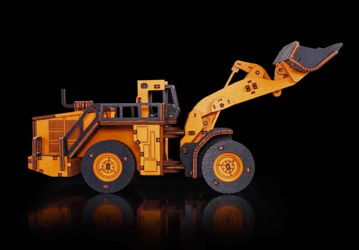 Сборная модель транспорта EWA Строительный погрузчик