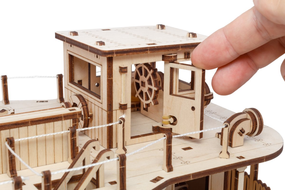 Сборная модель из дерева EWA Колесный пароход Принцесса рек