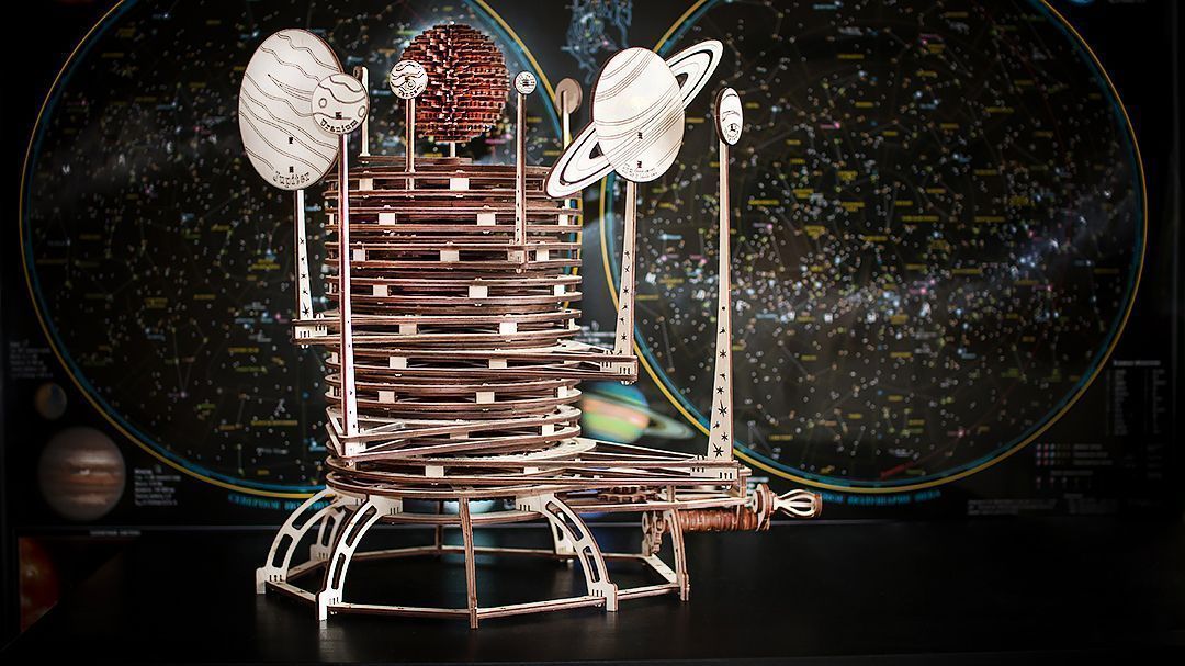Сборная механическая модель 3D EWA Планетарий (подвижная Солнечная система)