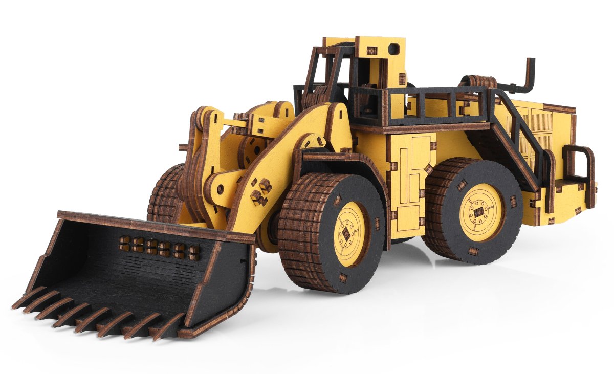 Деревянный конструктор EWA Погрузчик BELAZ 78250 цветной