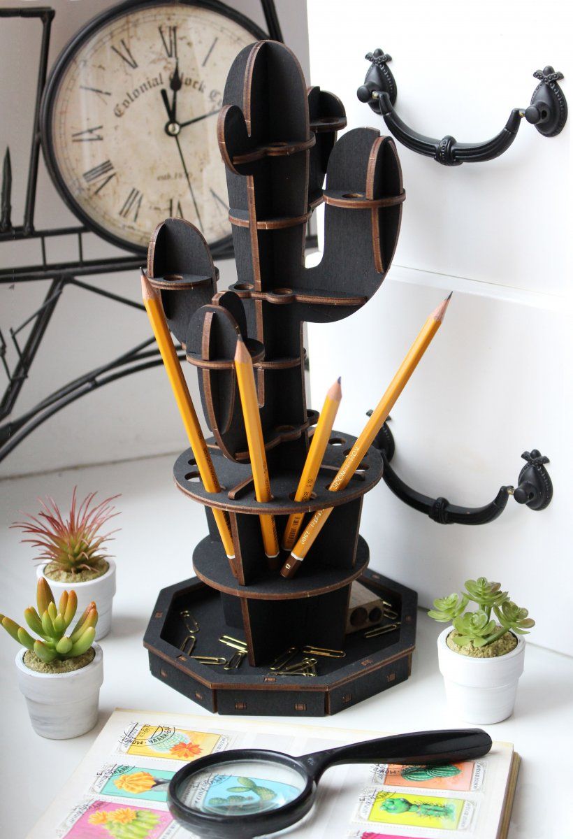 Сборная модель EWA Design Настольный органайзер Кактус (черный)