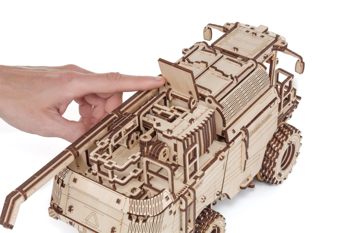 Сборная модель из дерева EWA Комбайн с жаткой — Eco Wood Art (EWA ...